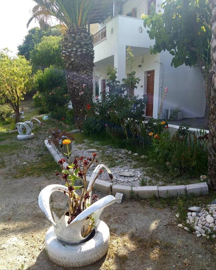 Mavrikou Helen Apartments Skyros Luaran gambar
