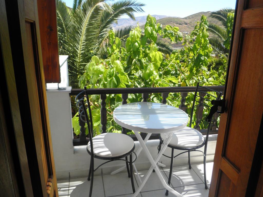 Mavrikou Helen Apartments Skyros Bilik gambar